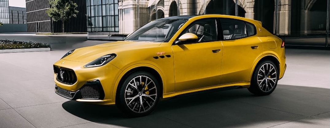 Exterior shot of a yellow 2025 Maserati Grecale Trofeo.