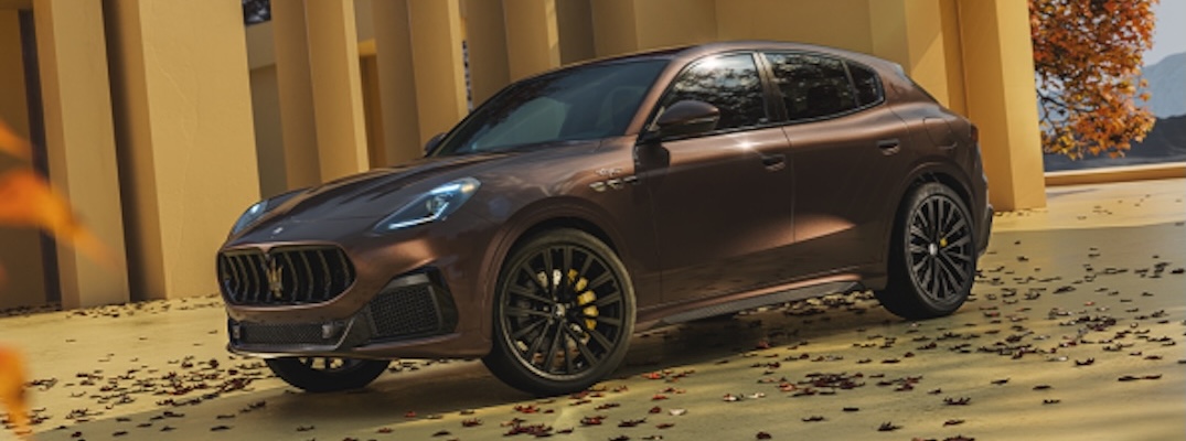 A 2025 Maserati Grecale from the front.